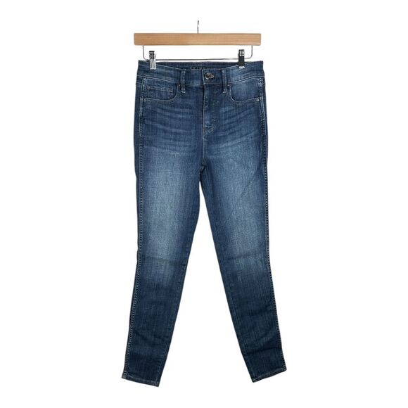 White House Black Market The‎ Skinny Blue Jeans size 2 - Picture 1 of 10